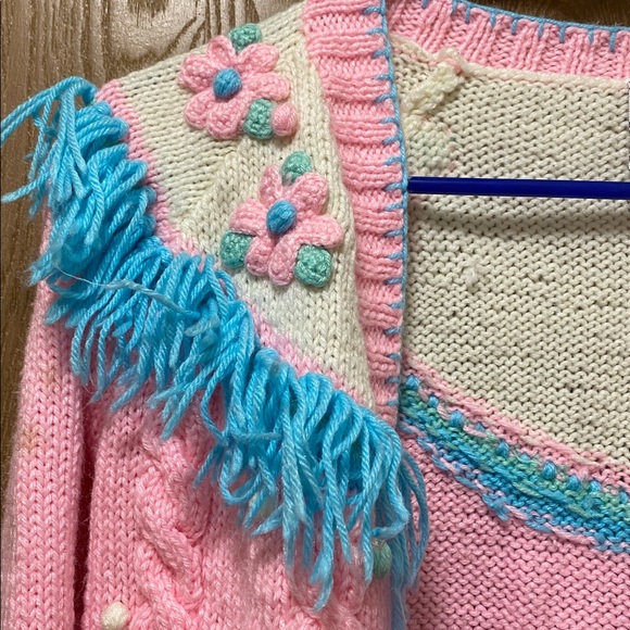 Vintage Sister sister early 90’s floral crochet accents & fringe Cardigan S - Picture 3 of 6